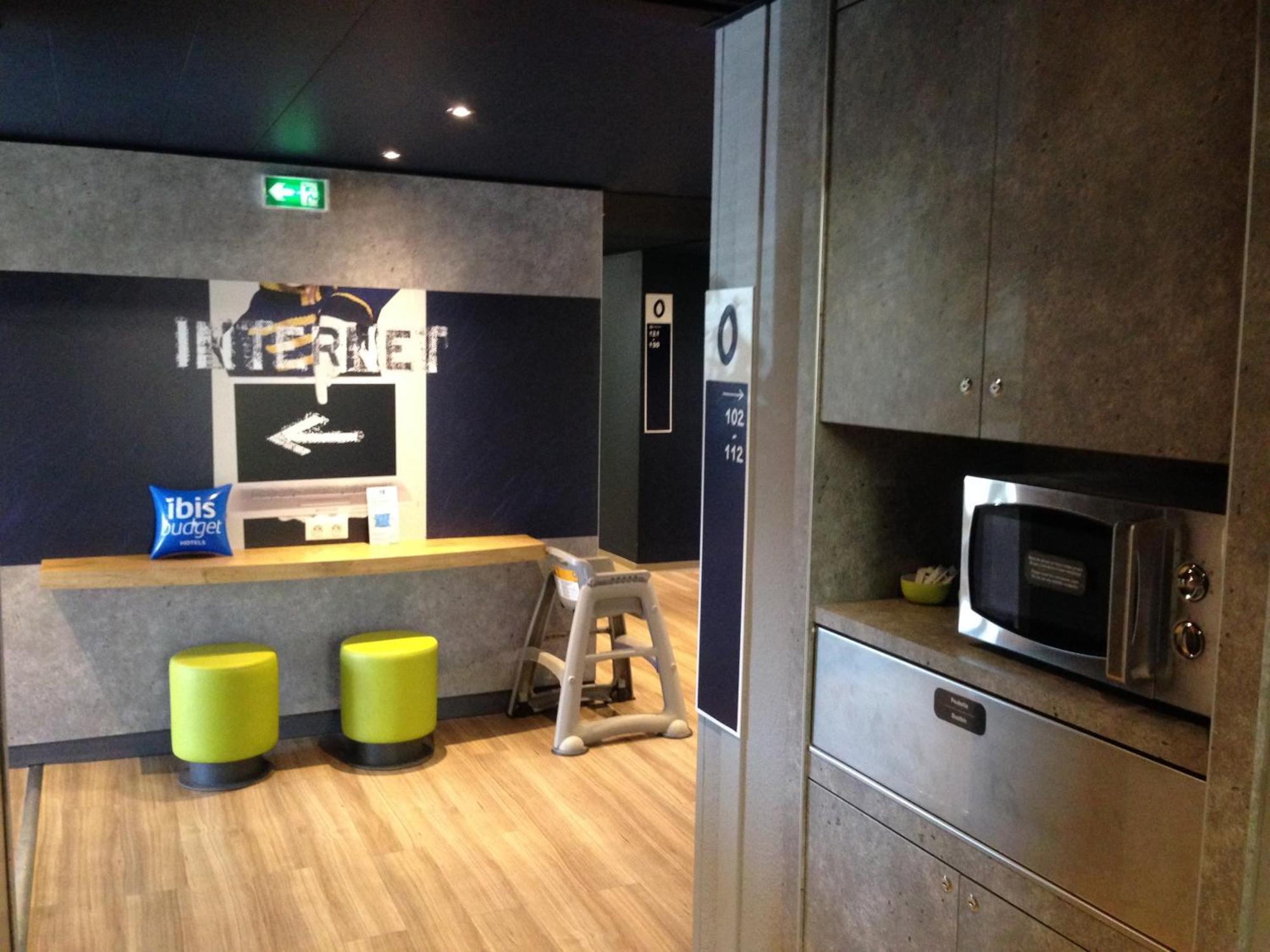 Ibis Budget Clermont Ferrand Sud Aubière المظهر الخارجي الصورة